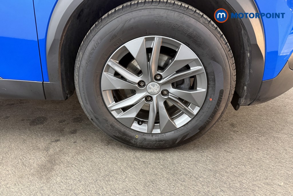 Peugeot 2008 Active Premium-Plus Manual Petrol SUV - Stock Number (1608324) - 19th supplementary image