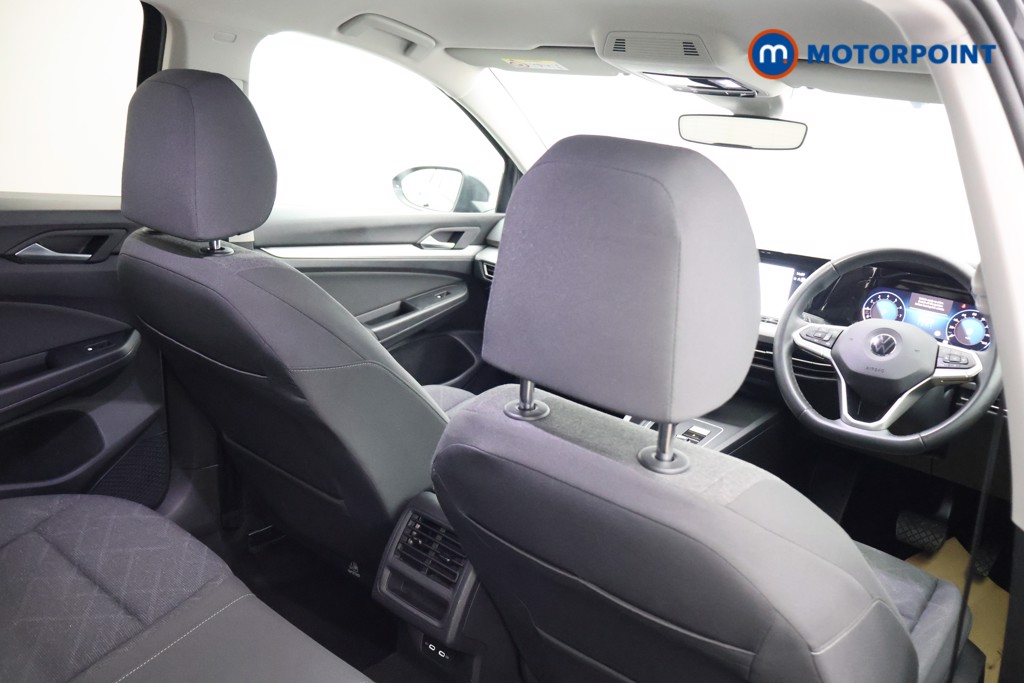 Volkswagen Golf Life Automatic Petrol Hatchback - Stock Number (1608342) - 17th supplementary image