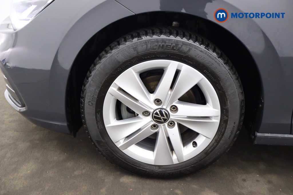 Volkswagen Golf Life Automatic Petrol Hatchback - Stock Number (1608342) - 28th supplementary image