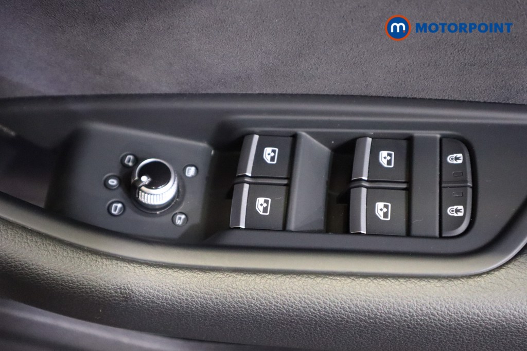 Audi A4 S Line Automatic Petrol Saloon - Stock Number (1608350) - 11th supplementary image