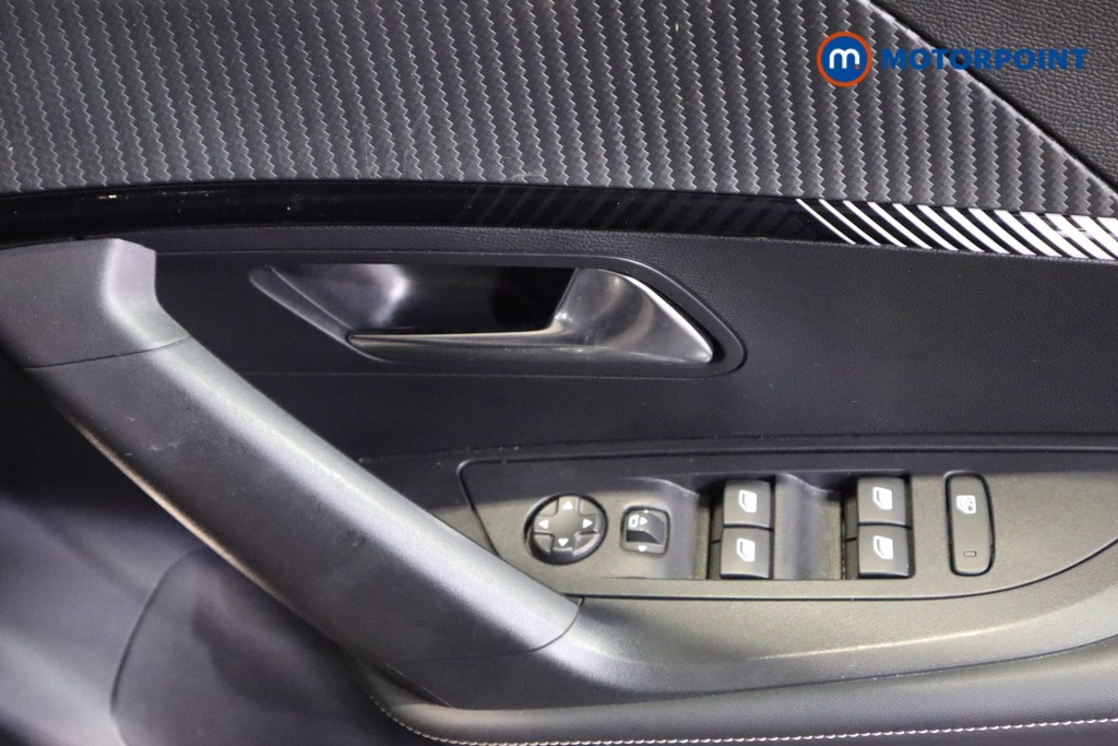 Peugeot 2008 Allure Manual Petrol SUV - Stock Number (1608556) - 10th supplementary image