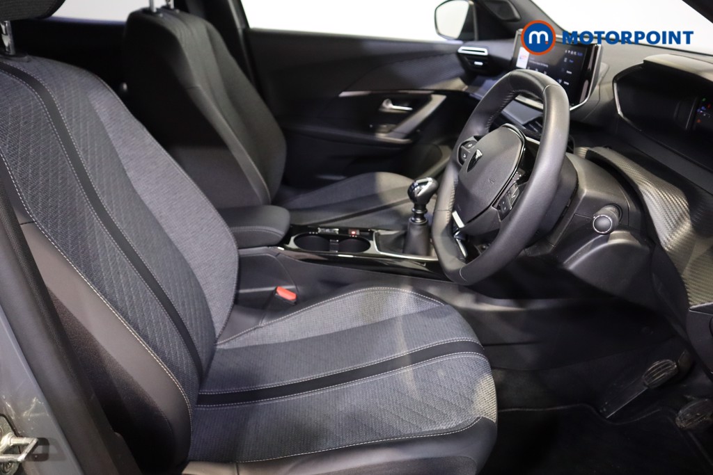 Peugeot 2008 Allure Manual Petrol SUV - Stock Number (1608556) - 17th supplementary image