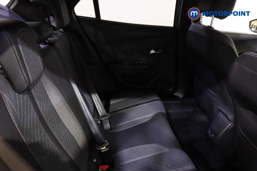 Peugeot 2008 Allure Manual Petrol SUV - Stock Number (1608556) - 18th supplementary image