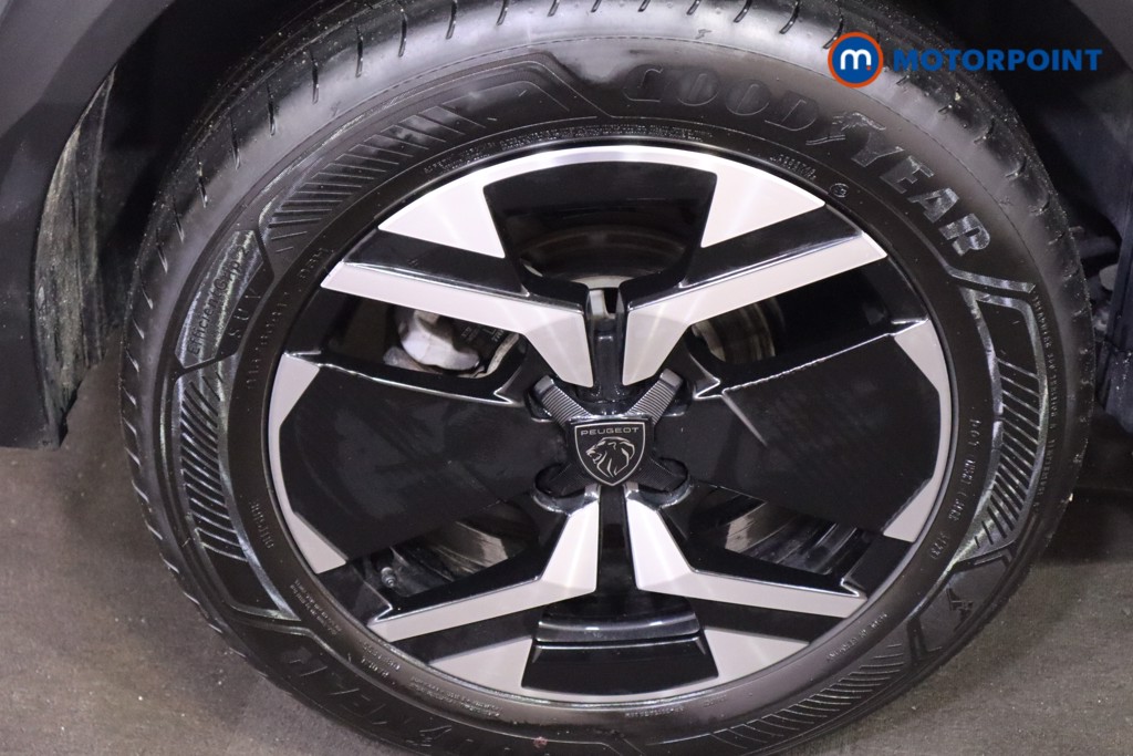 Peugeot 2008 Allure Manual Petrol SUV - Stock Number (1608556) - 21st supplementary image