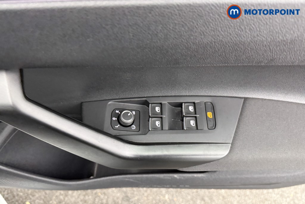 Volkswagen Taigo R-Line Automatic Petrol SUV - Stock Number (1608564) - 17th supplementary image