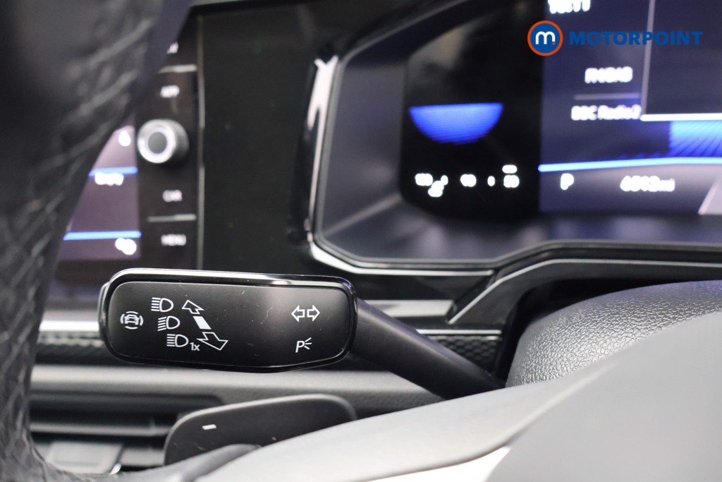 Volkswagen Polo Life Automatic Petrol Hatchback - Stock Number (1608606) - 5th supplementary image