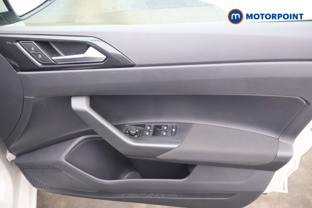 Volkswagen Polo Life Automatic Petrol Hatchback - Stock Number (1608606) - 12th supplementary image