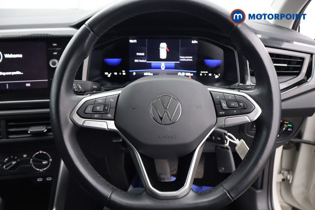 Volkswagen Polo Life Automatic Petrol Hatchback - Stock Number (1608606) - 1st supplementary image