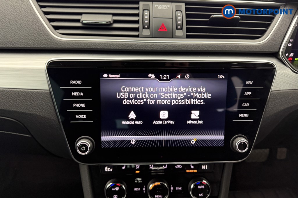 Skoda Superb Se Technology Automatic Petrol Plug-In Hybrid Estate - Stock Number (1608692) - 2nd supplementary image