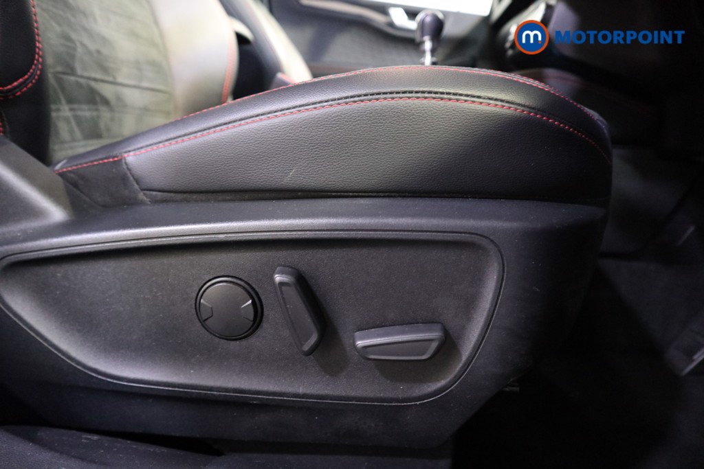 Ford Kuga St-Line Edition Manual Diesel SUV - Stock Number (1559677) - 17th supplementary image