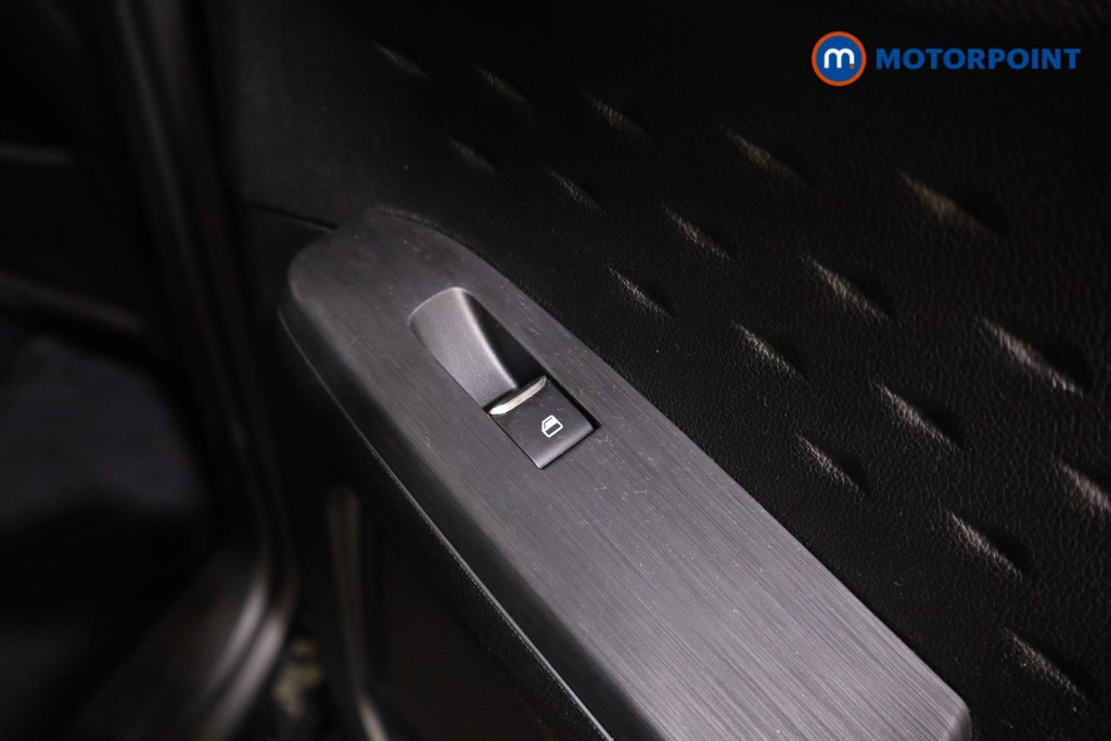 Ford Kuga St-Line Edition Manual Diesel SUV - Stock Number (1559677) - 22nd supplementary image