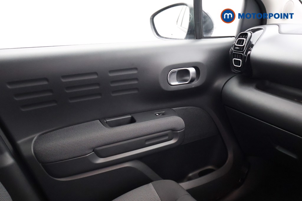 Citroen C3 Aircross Shine Automatic Petrol SUV - Stock Number (1579711) - 12th supplementary image