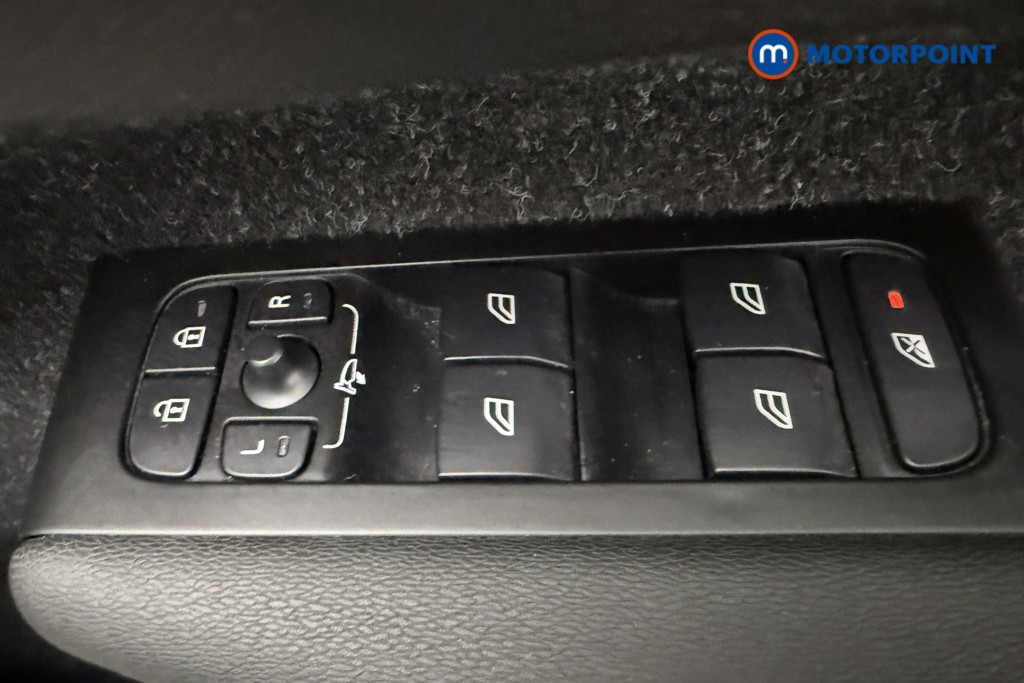 Volvo Xc40 Inscription Pro Automatic Petrol SUV - Stock Number (1586000) - 20th supplementary image