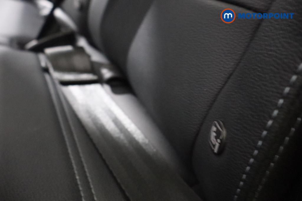 Ford Ecosport Active Manual Petrol SUV - Stock Number (1586282) - 16th supplementary image