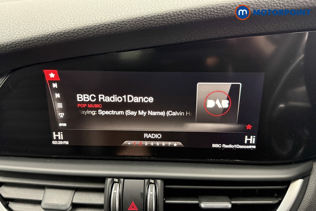 Alfa Romeo Giulia Veloce Automatic Petrol Saloon - Stock Number (1588855) - 5th supplementary image