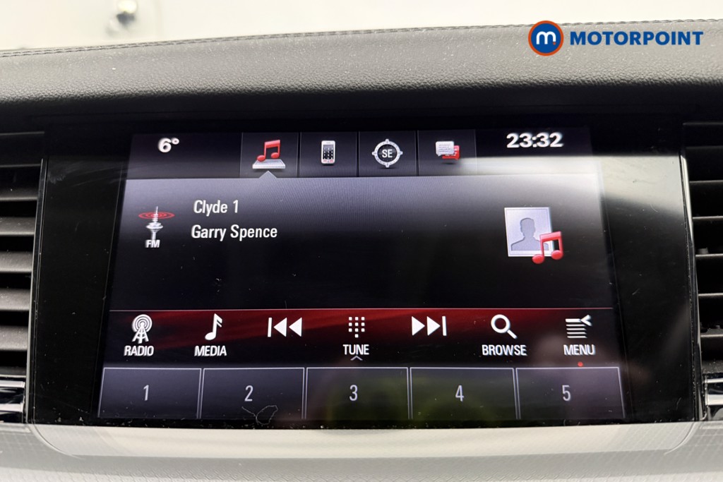 Vauxhall Insignia Design Manual Petrol Hatchback - Stock Number (1590727) - 3rd supplementary image