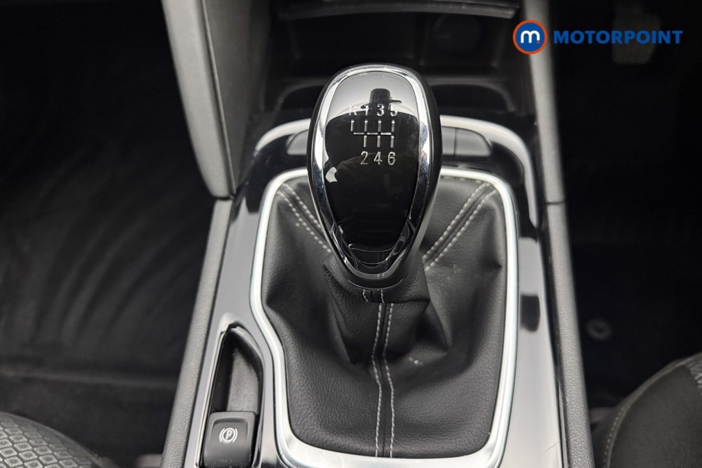 Vauxhall Insignia Design Manual Petrol Hatchback - Stock Number (1590727) - 6th supplementary image