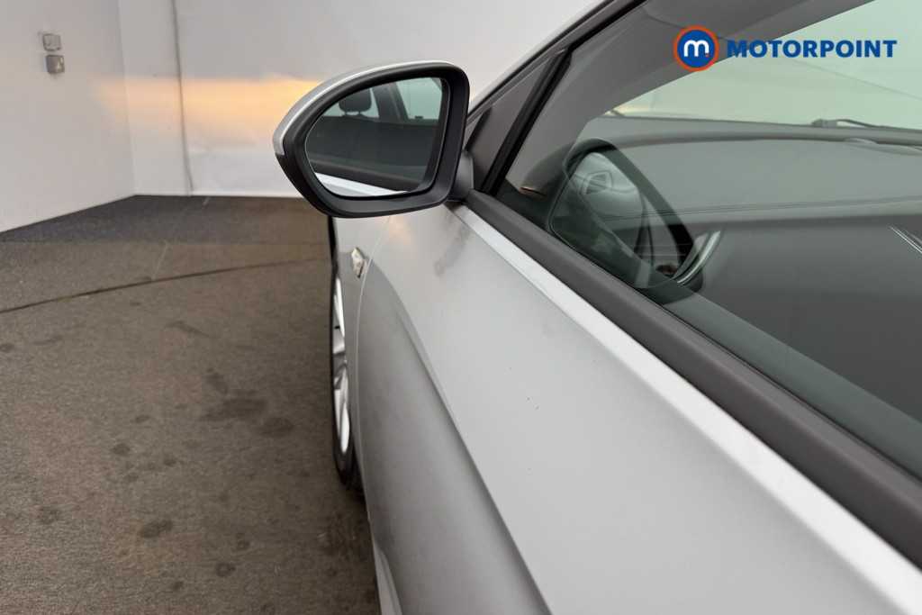 Vauxhall Insignia Design Manual Petrol Hatchback - Stock Number (1590727) - 28th supplementary image