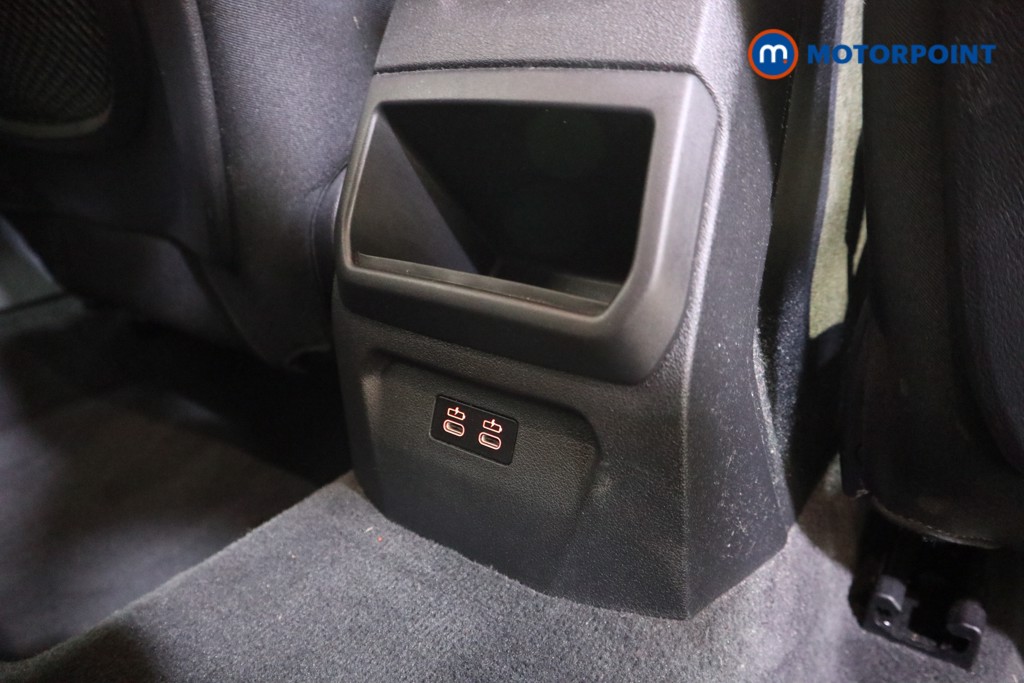 BMW 1 Series SE Automatic Petrol Hatchback - Stock Number (1594992) - 16th supplementary image