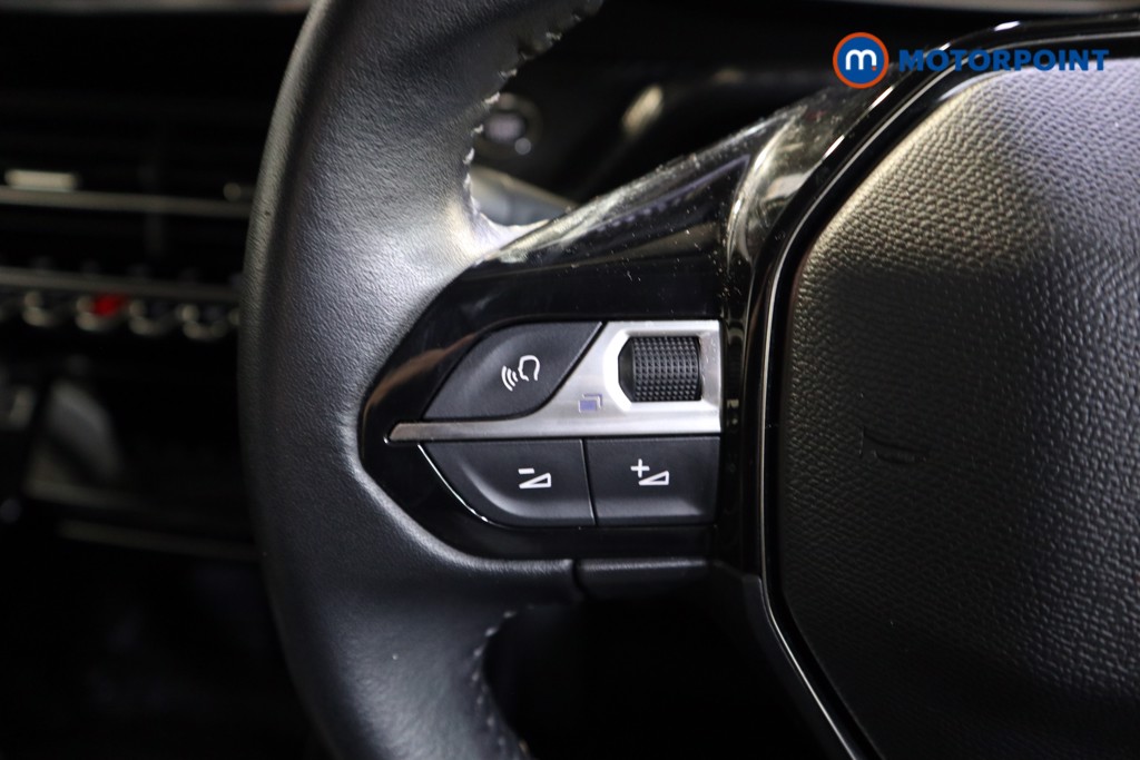 Peugeot 2008 Allure Premium Manual Petrol SUV - Stock Number (1596110) - 3rd supplementary image