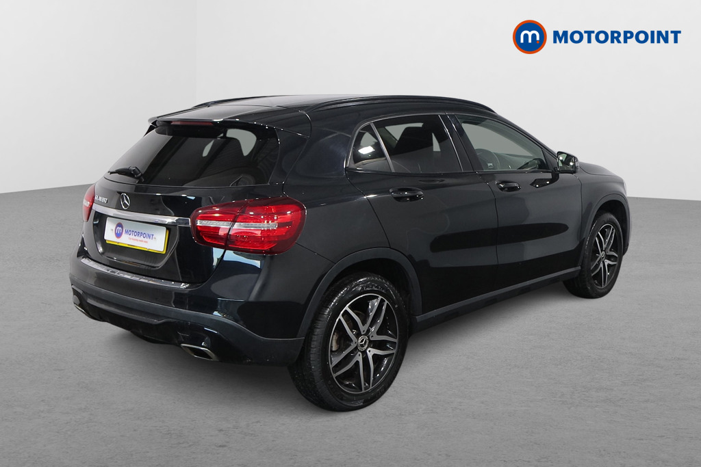 Mercedes-Benz GLA Urban Edition Manual Petrol SUV - Stock Number (1596139) - Drivers side rear corner