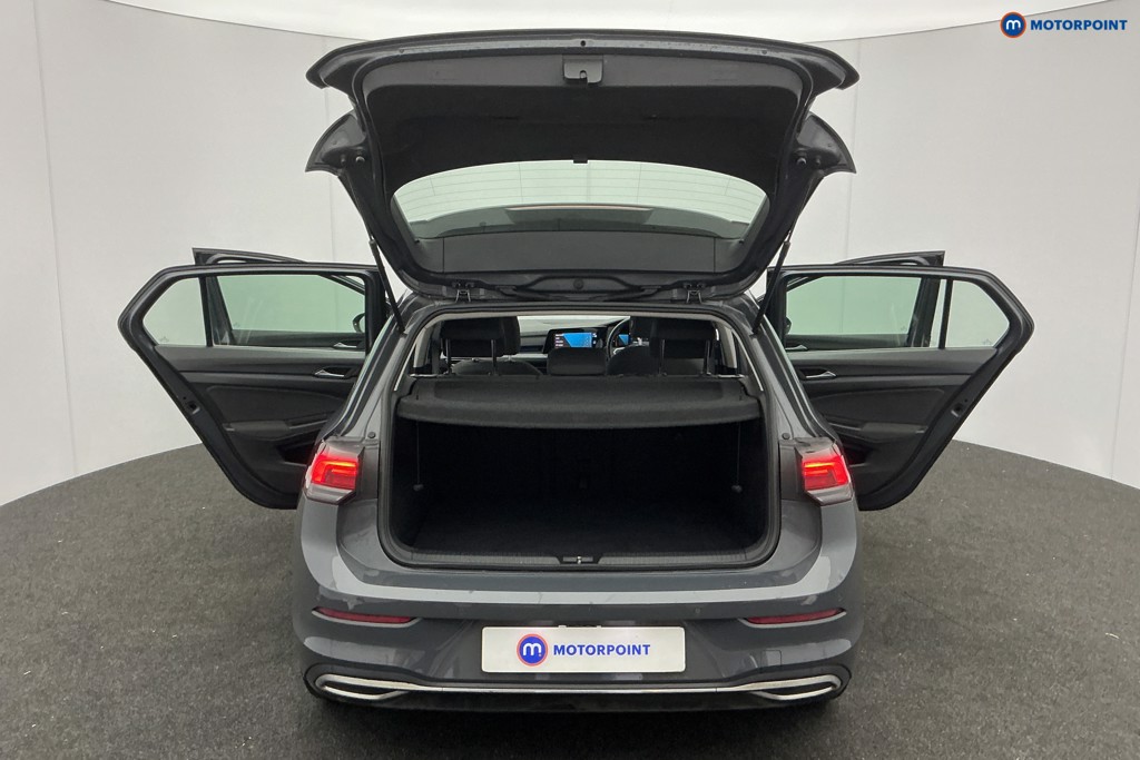 Volkswagen Golf Style Manual Petrol Hatchback - Stock Number (1596761) - 3rd supplementary image