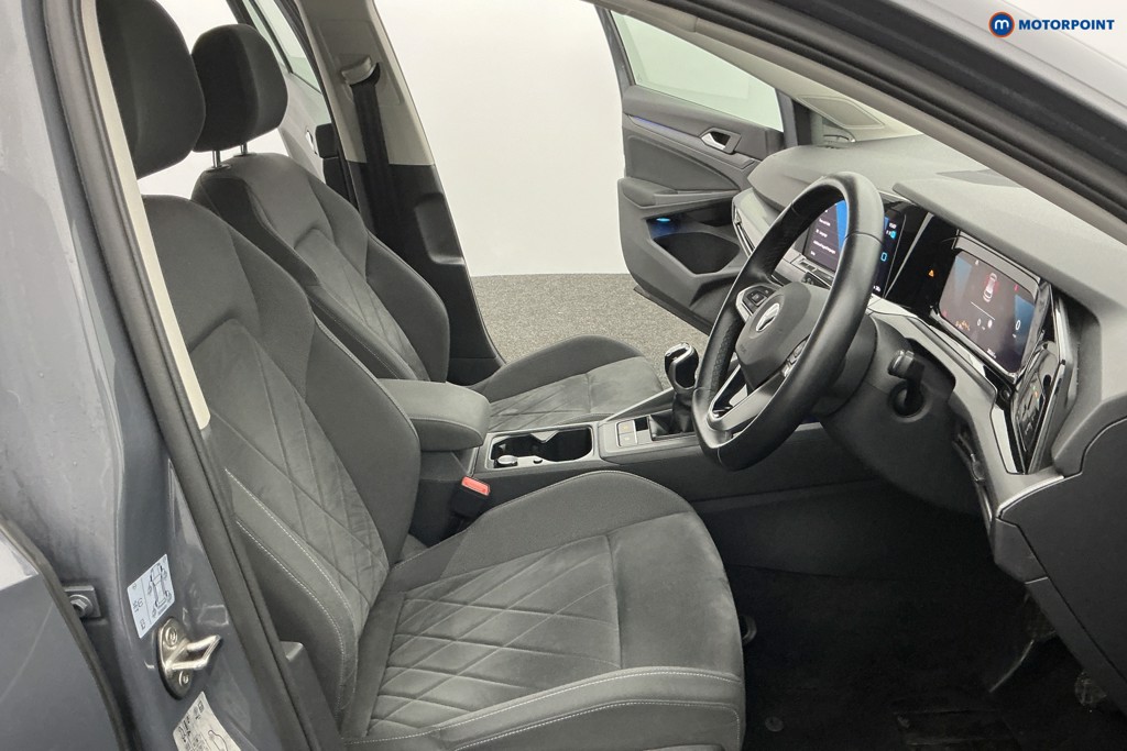 Volkswagen Golf Style Manual Petrol Hatchback - Stock Number (1596761) - 8th supplementary image