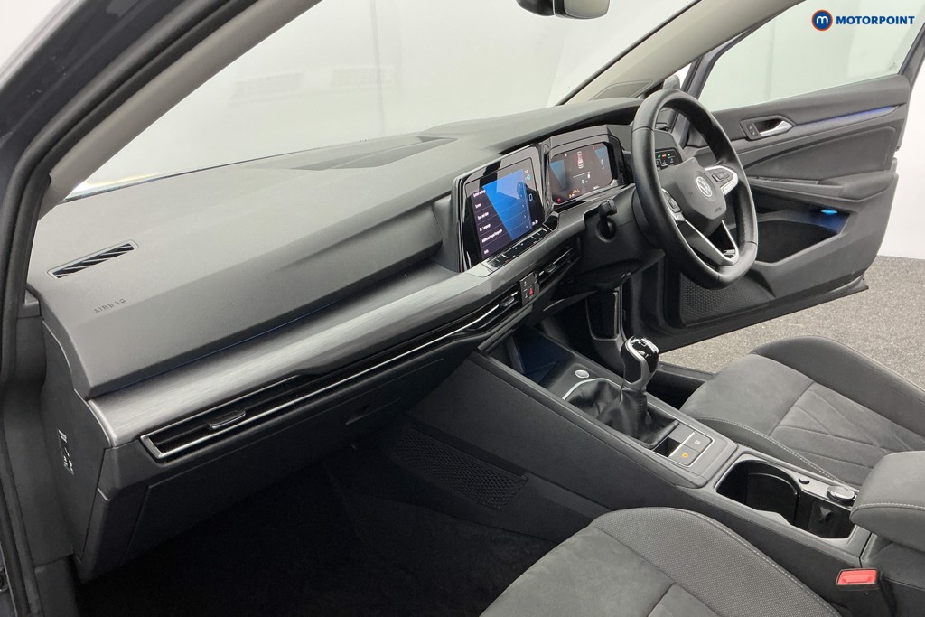 Volkswagen Golf Style Manual Petrol Hatchback - Stock Number (1596761) - 11th supplementary image