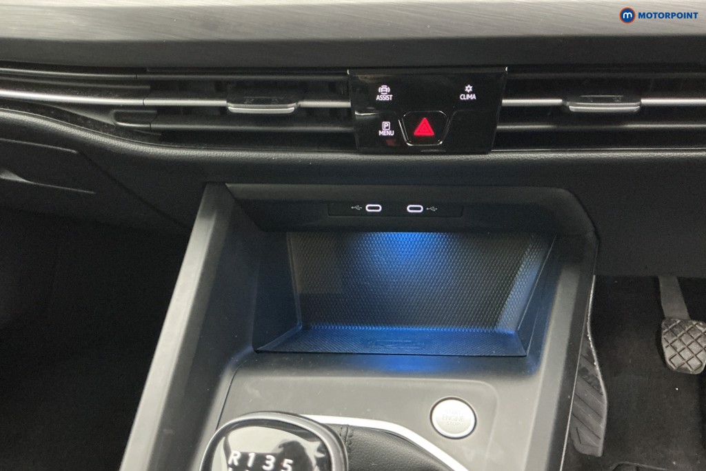 Volkswagen Golf Style Manual Petrol Hatchback - Stock Number (1596761) - 22nd supplementary image