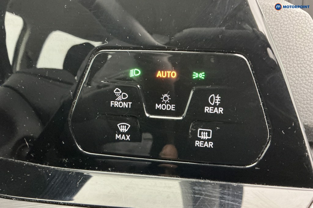 Volkswagen Golf Style Manual Petrol Hatchback - Stock Number (1596761) - 26th supplementary image