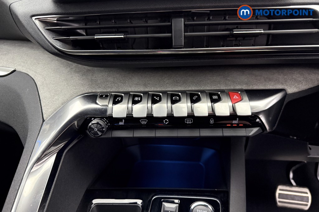 Peugeot 3008 GT Automatic Petrol Plug-In Hybrid SUV - Stock Number (1598207) - 11th supplementary image