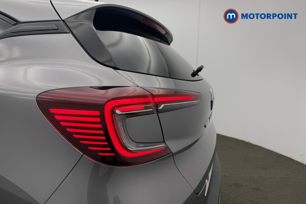 Renault Captur Iconic Edition Manual Petrol SUV - Stock Number (1598241) - 24th supplementary image