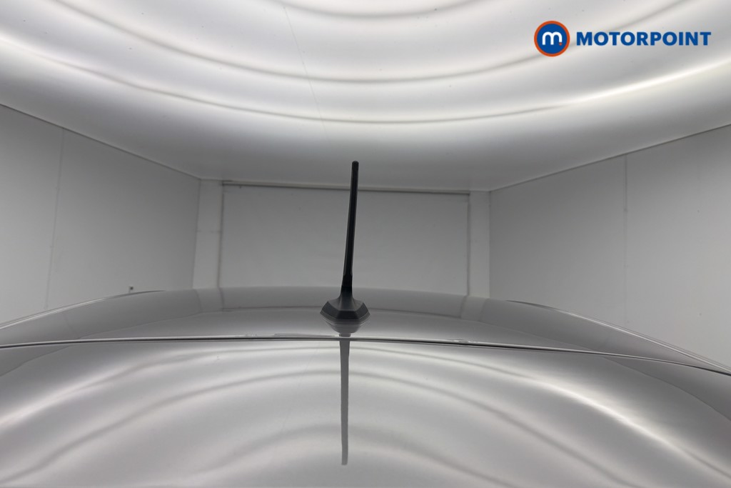 Renault Captur Iconic Edition Manual Petrol SUV - Stock Number (1598241) - 25th supplementary image