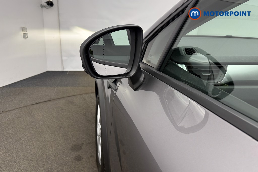 Renault Captur Iconic Edition Manual Petrol SUV - Stock Number (1598241) - 26th supplementary image