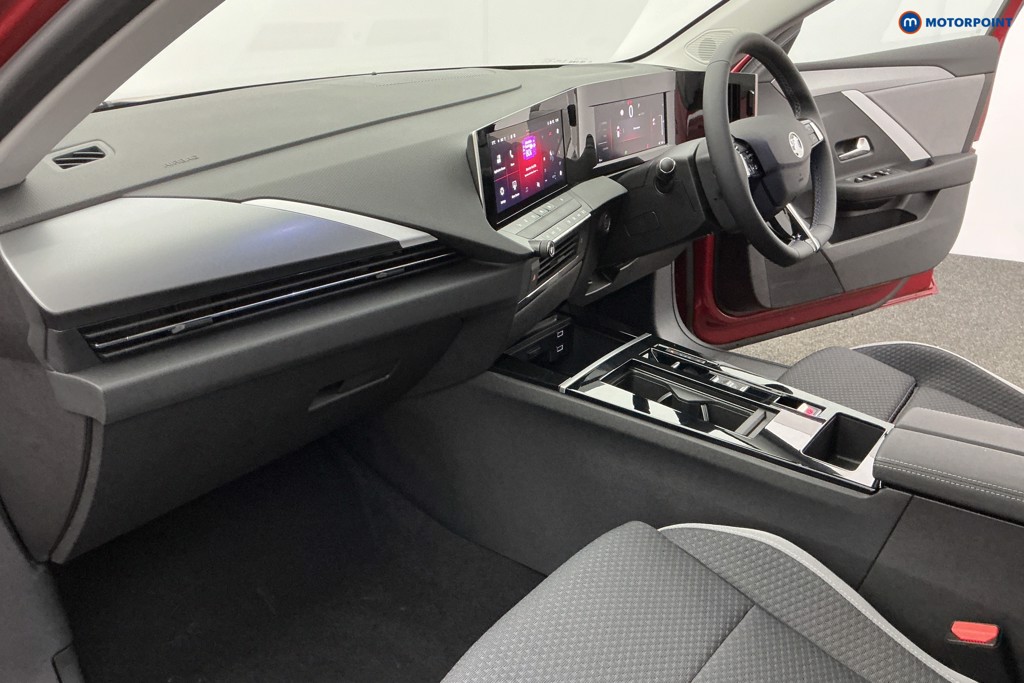 Vauxhall Astra Griffin Automatic Electric Hatchback - Stock Number (1598623) - 9th supplementary image