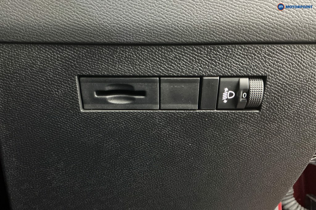 Vauxhall Astra Griffin Automatic Electric Hatchback - Stock Number (1598623) - 24th supplementary image