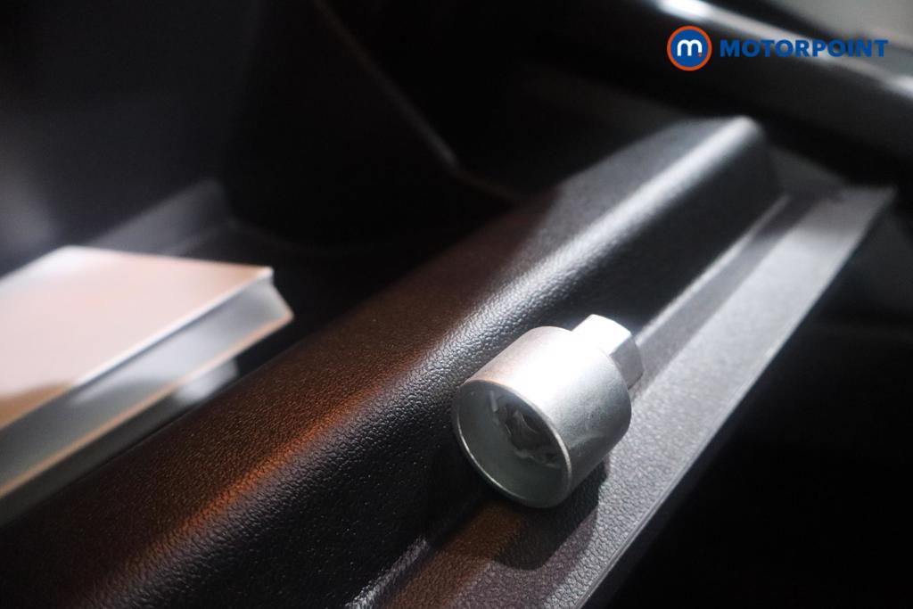 Audi A1 S Line Automatic Petrol Hatchback - Stock Number (1598868) - 15th supplementary image