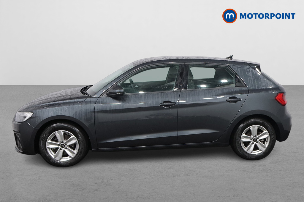 Audi A1 Technik Manual Petrol Hatchback - Stock Number (1599302) - Passenger side