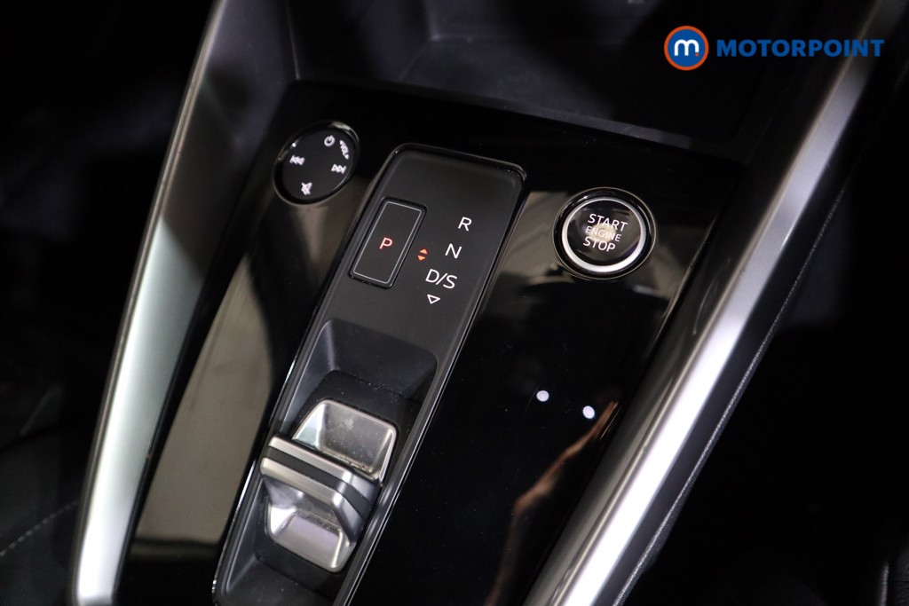 Audi A3 S Line Automatic Petrol Hatchback - Stock Number (1599305) - 11th supplementary image