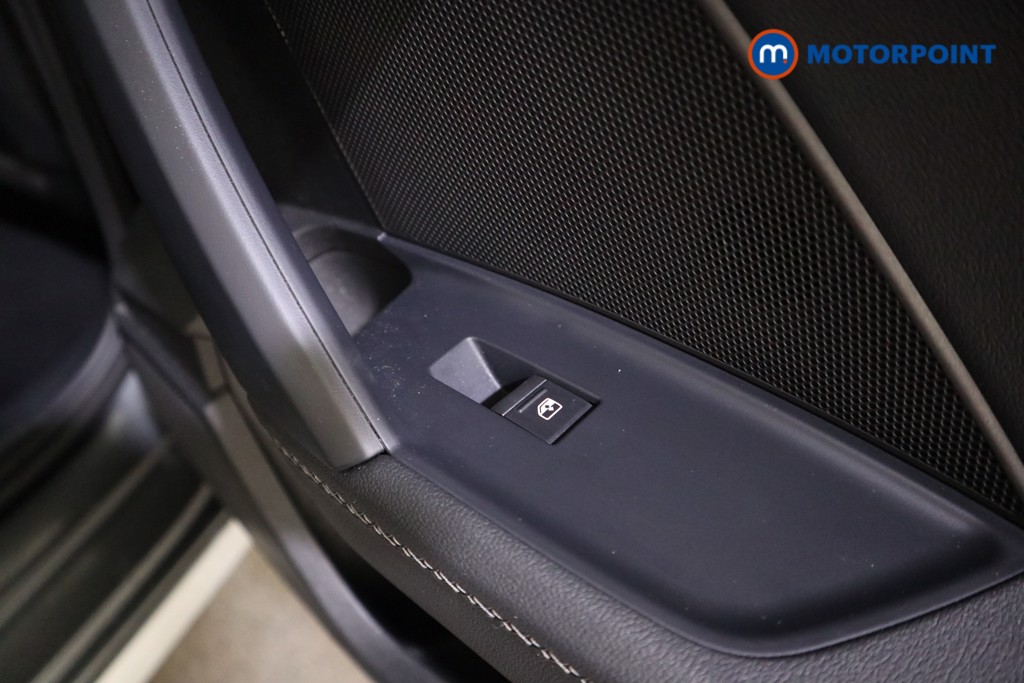 Audi A3 S Line Automatic Petrol Hatchback - Stock Number (1599305) - 20th supplementary image