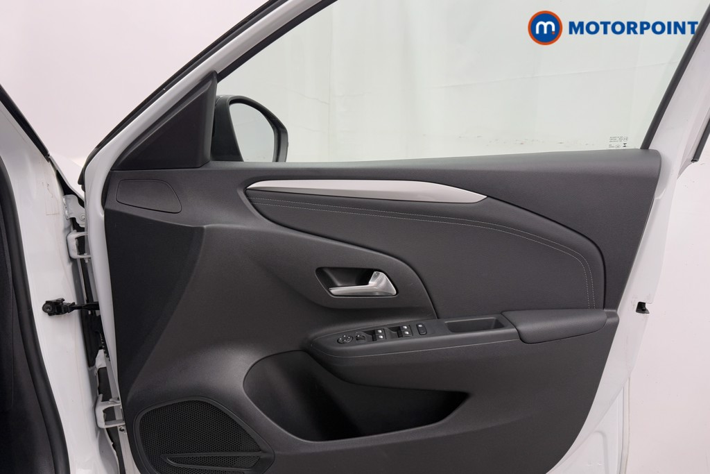 Vauxhall Corsa GS Manual Petrol Hatchback - Stock Number (1600774) - 18th supplementary image