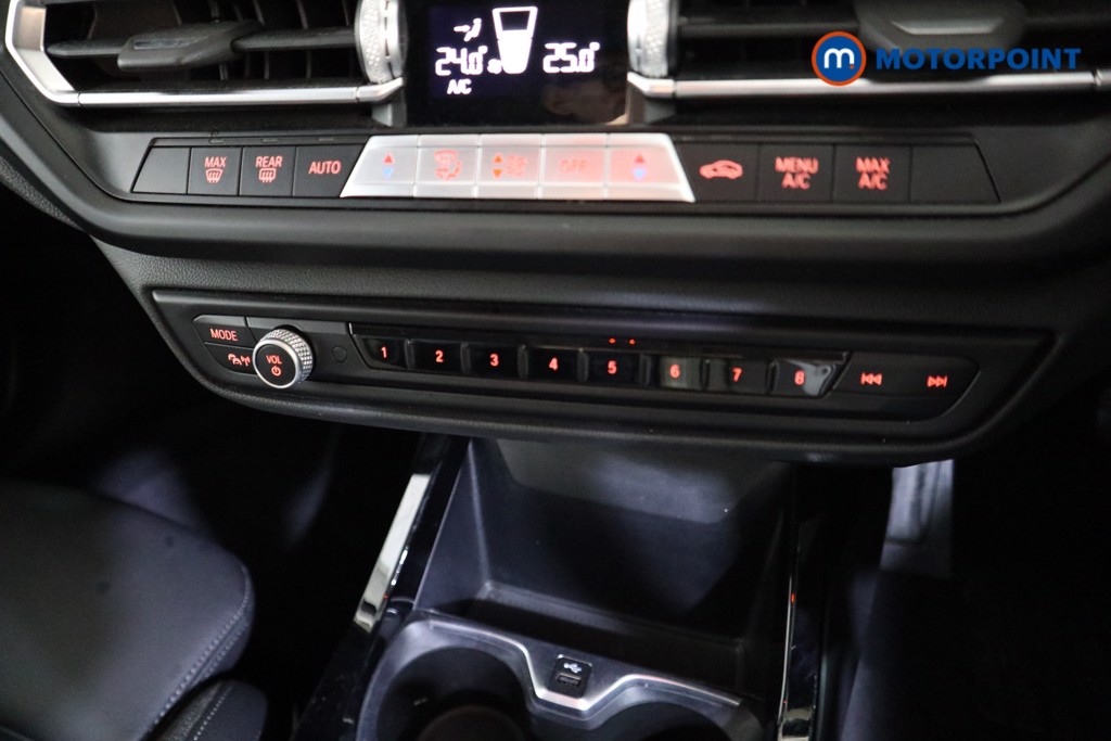 BMW 1 Series Sport Automatic Diesel Hatchback - Stock Number (1601369) - 7th supplementary image