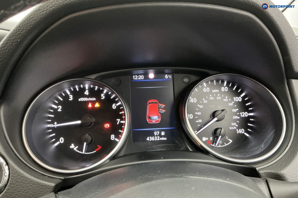 Nissan Qashqai N-Connecta Manual Petrol SUV - Stock Number (1601381) - 10th supplementary image