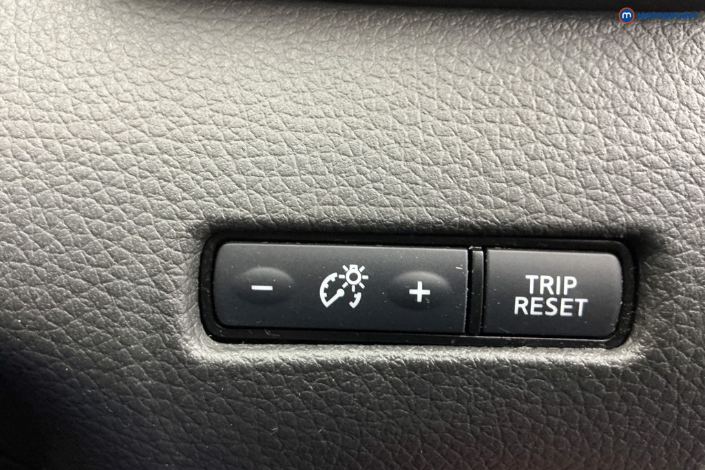 Nissan Qashqai N-Connecta Manual Petrol SUV - Stock Number (1601381) - 21st supplementary image