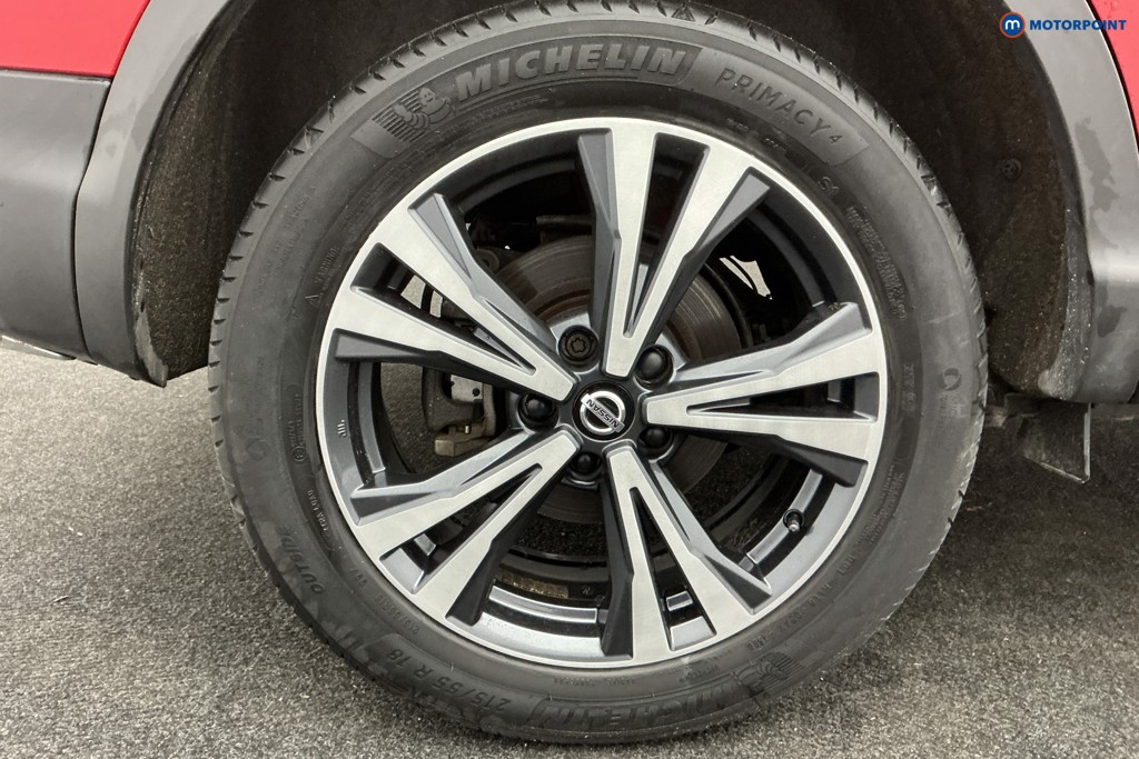 Nissan Qashqai N-Connecta Manual Petrol SUV - Stock Number (1601381) - 36th supplementary image