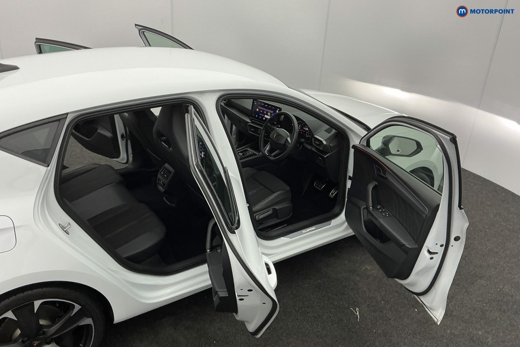 Cupra Leon VZ2 Automatic Petrol Plug-In Hybrid Hatchback - Stock Number (1601440) - 6th supplementary image