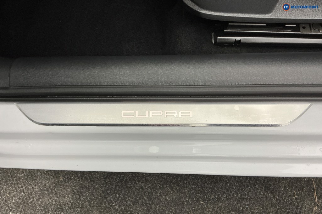 Cupra Leon VZ2 Automatic Petrol Plug-In Hybrid Hatchback - Stock Number (1601440) - 12th supplementary image