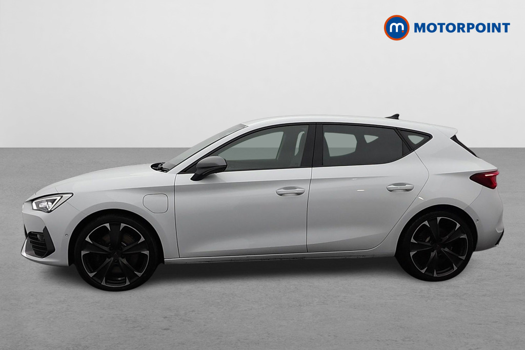 Cupra Leon VZ2 Automatic Petrol Plug-In Hybrid Hatchback - Stock Number (1601440) - Passenger side