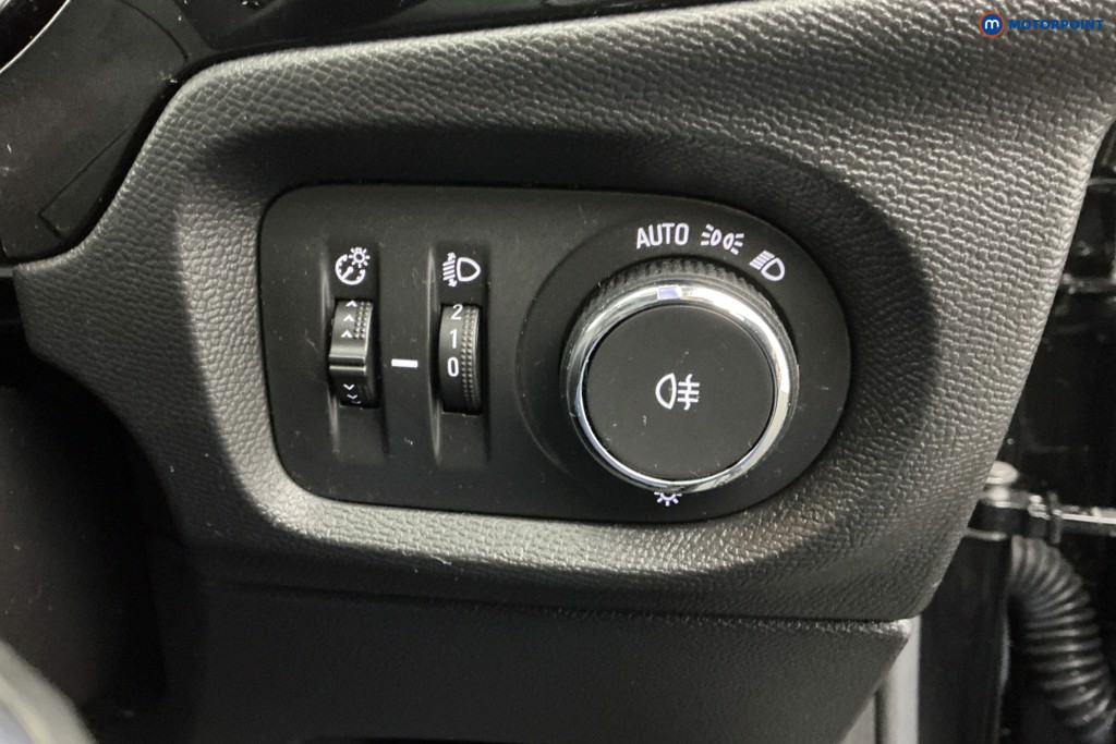 Vauxhall Corsa Se Premium Manual Petrol Hatchback - Stock Number (1601521) - 19th supplementary image