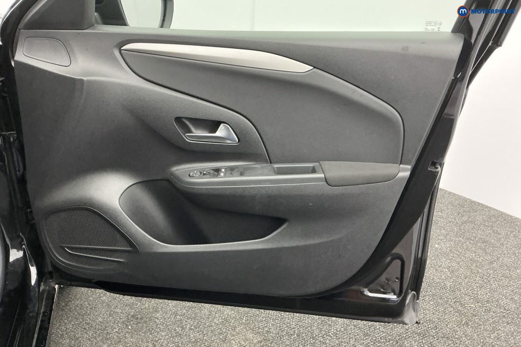 Vauxhall Corsa Se Premium Manual Petrol Hatchback - Stock Number (1601521) - 20th supplementary image